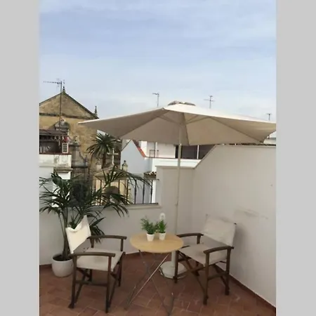 Casa De Diseno 200m Mezquita 2 & 2 Bathrooms * Cordoba