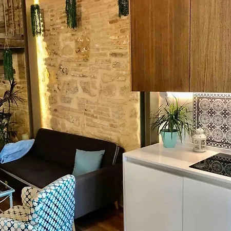 Casa De Diseno 200m Mezquita 2 & 2 Bathrooms * Cordoue