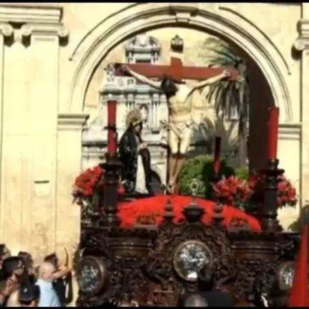 Dom wakacyjny Casa De Diseno 200m Mezquita 2 & 2 Bathrooms Kordoba