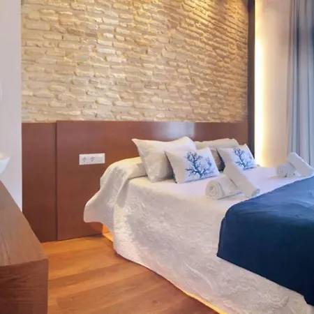 Ferienhaus Casa De Diseno 200m Mezquita 2 & 2 Bathrooms