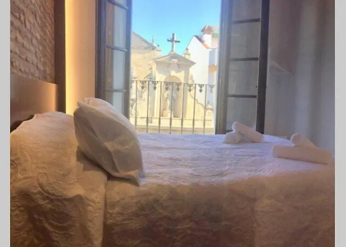 Casa De Diseno 200m Mezquita 2 & 2 Bathrooms * Кордова