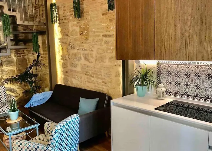 Casa De Diseno 200m Mezquita 2 & 2 Bathrooms * Кордова